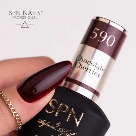 590 Chocolate Cherries UV Lacquer 8ml