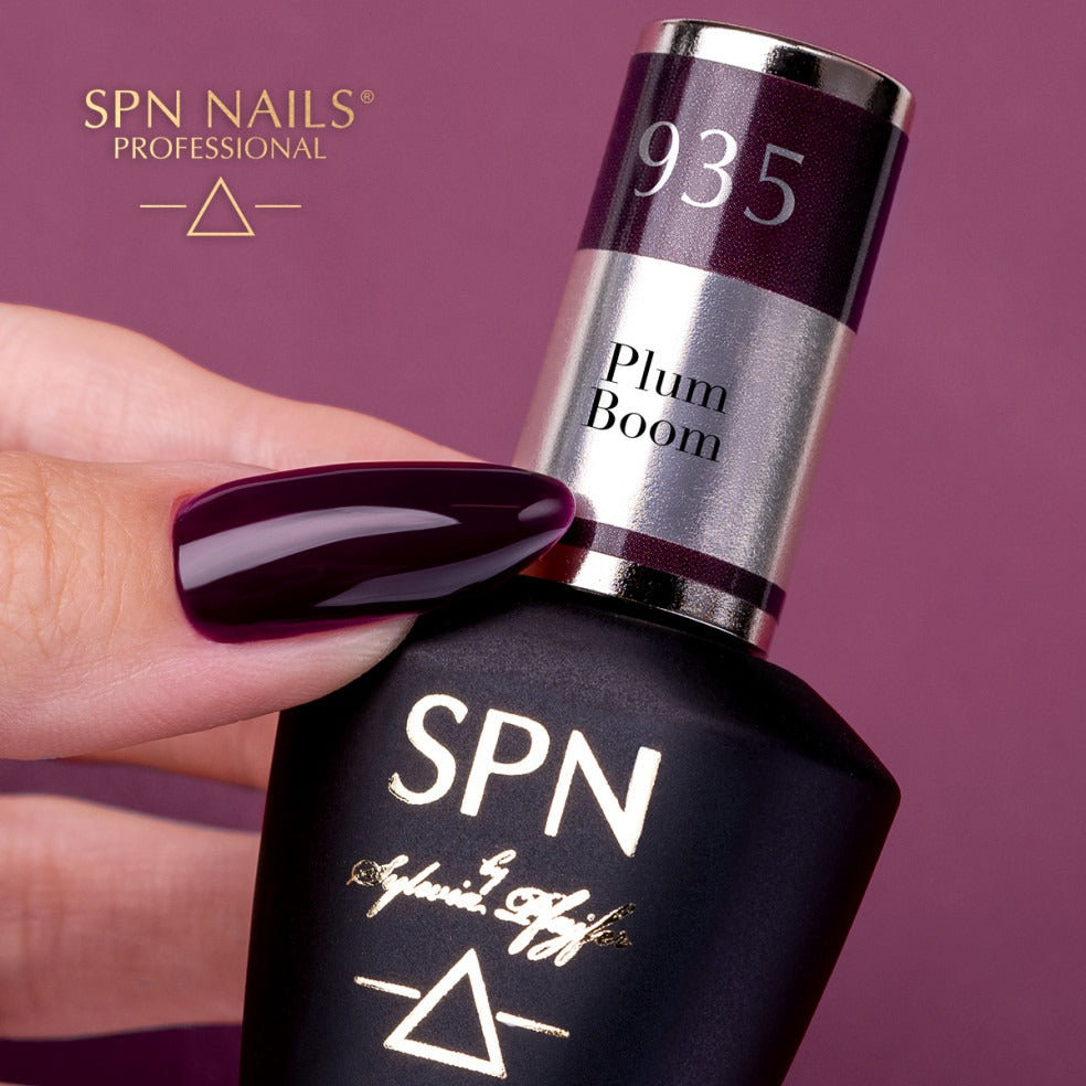 935 Plum Bloom UV LaQ 8ml